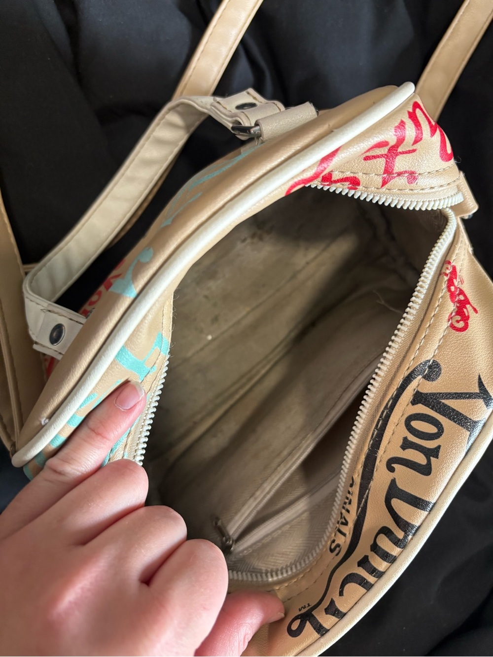 Von Dutch purse - Picture 3 of 4